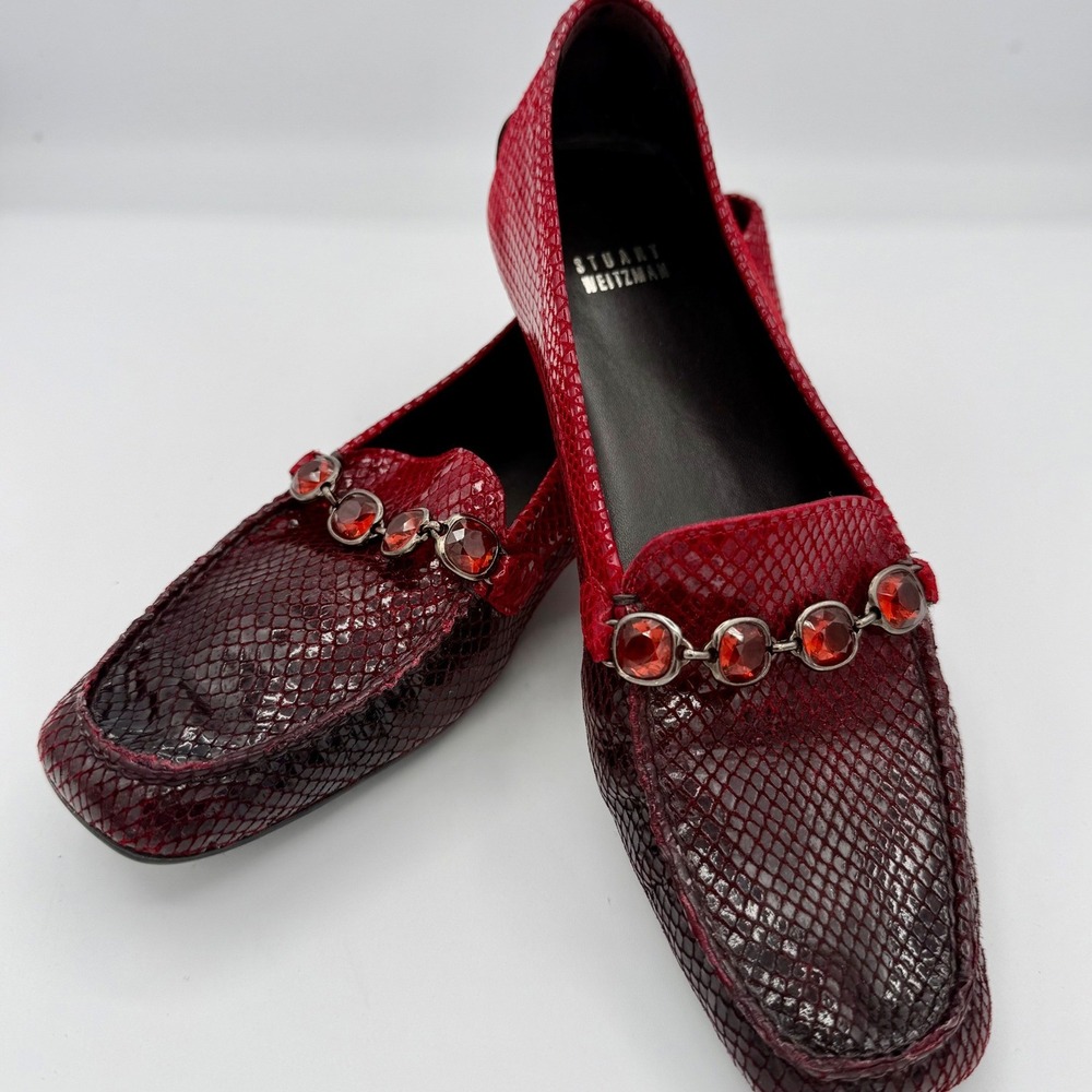 Stuart Weitzman Red Ombre Snakeskin Embossed Crystal Driving Loafers 9.5M